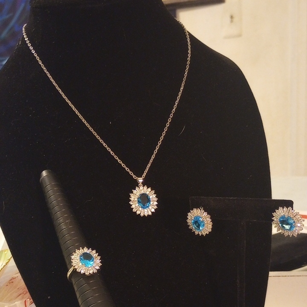 Elegant Blue and Silver Jewelry Set, Necklace,Earrings And Adjustable Ring